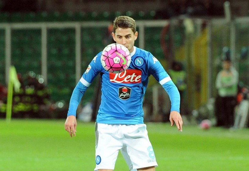 166 palloni toccati e padrone incontrastato del centrocampo azzurro