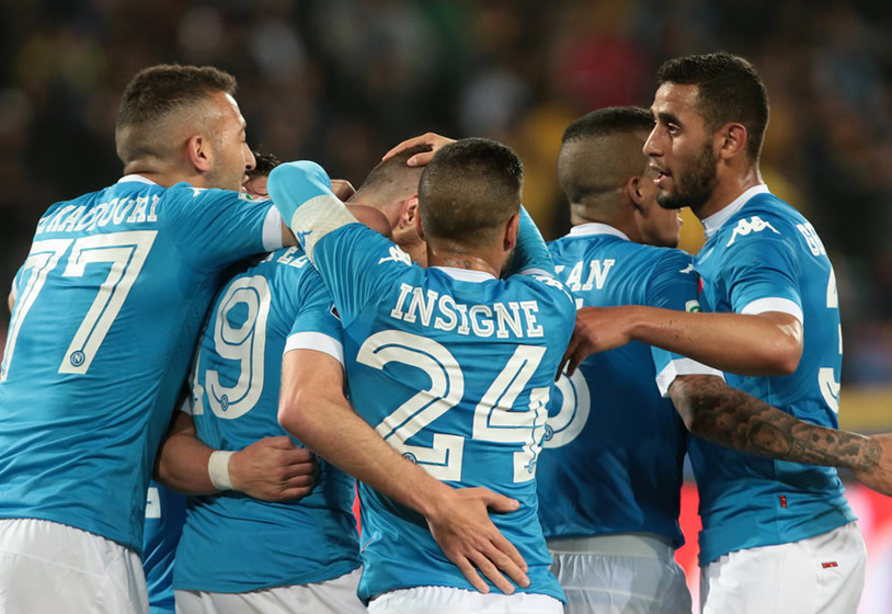 <br />
<b>Notice</b>:  Undefined index: titolo_news in <b>/var/www/vhosts/Z08526-calcionap.linp002.arubabusiness.it/calcionapolireporter.it/inc/reporter_news.php</b> on line <b>41</b><br />
