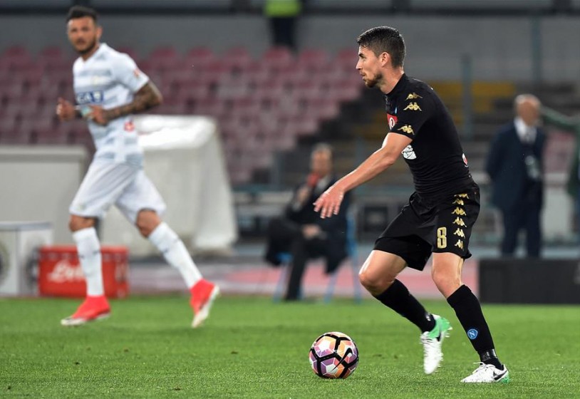 <br />
<b>Notice</b>:  Undefined index: titolo_news in <b>/var/www/vhosts/Z08526-calcionap.linp002.arubabusiness.it/calcionapolireporter.it/inc/reporter_news.php</b> on line <b>41</b><br />
