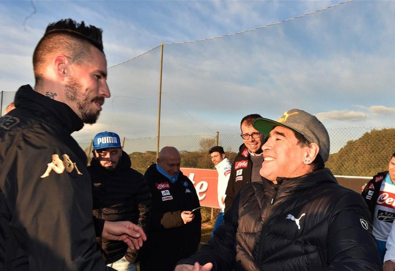 Maradona celebra Hamsik: «Presto batterai il mio record, ma io sono felice!»