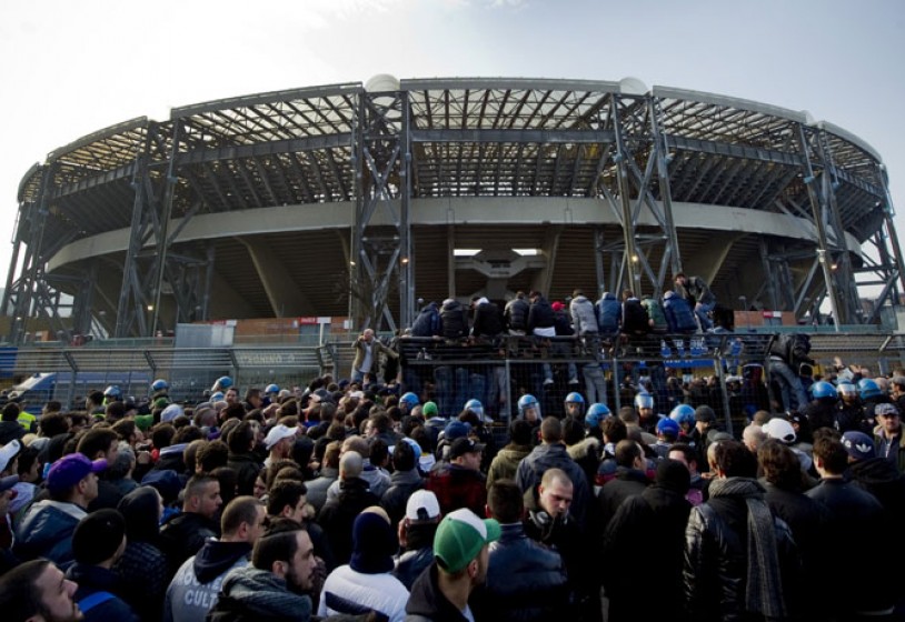 Milan-Napoli, sospesa la vendita dei biglietti: la rabbia dei tifosi